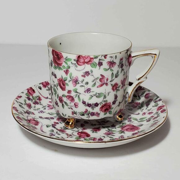 Chintz Teacup and Saucer 3 Footed Pink Flowers Vintage - Picture 10 of 10